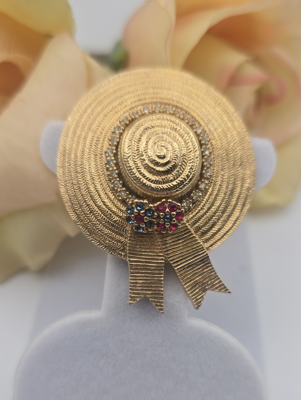 CINER Gold Tone Straw Hat Brooch with Multicolor Accent